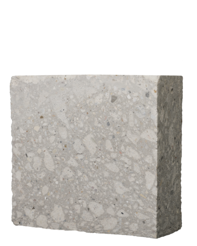 concrete with recycled  calcareous sandstone aggregate